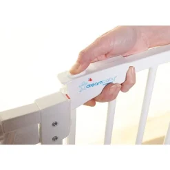 Dreambaby chelsea tall swing closed gate 1M high Discount