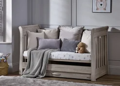 Genesis Noble cot Sale