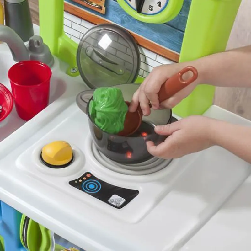 Step2 little cooks kitchen New